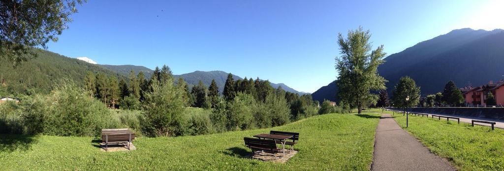 Albergo Garni Cavento Pinzolo Exteriér fotografie