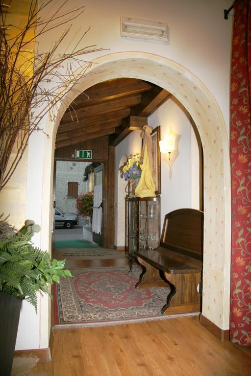 Albergo Garni Cavento Pinzolo Exteriér fotografie