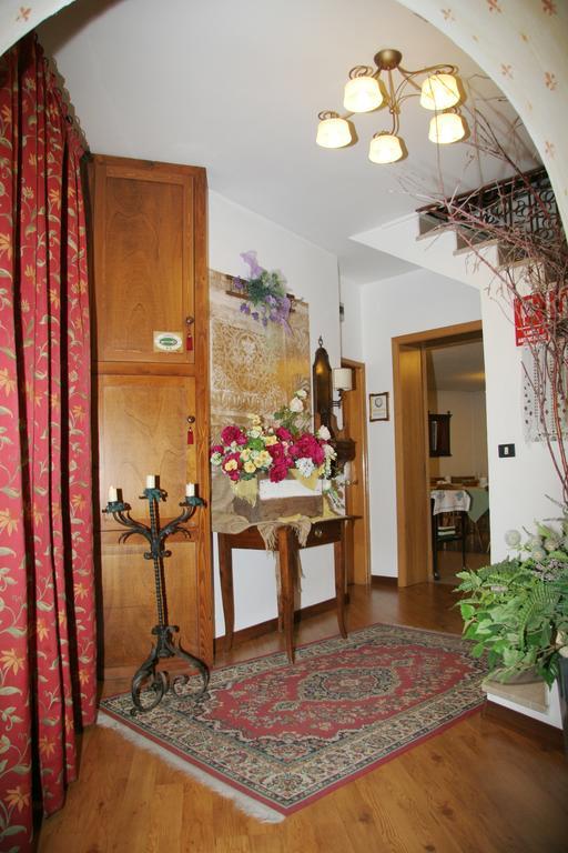 Albergo Garni Cavento Pinzolo Exteriér fotografie