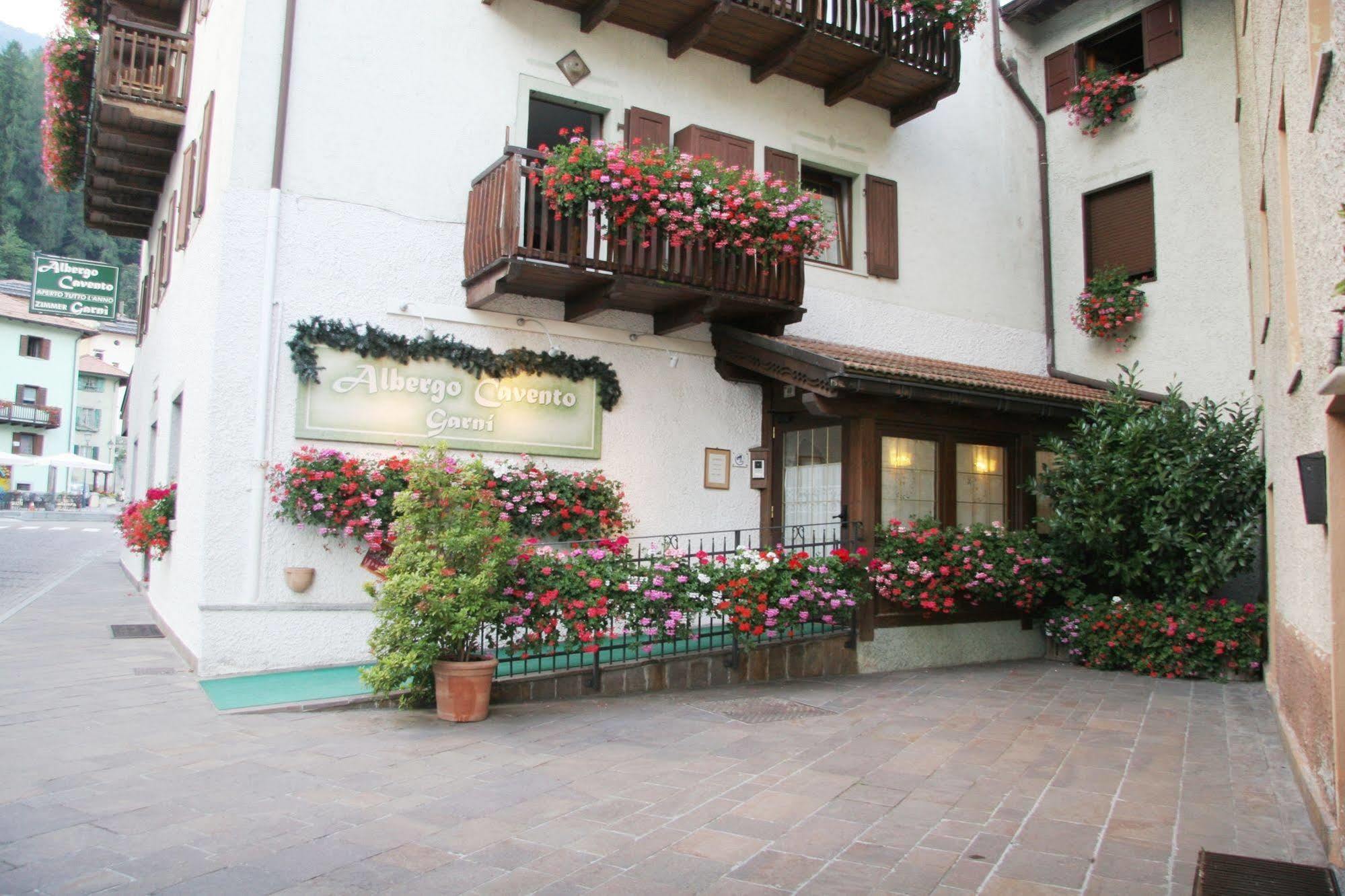 Albergo Garni Cavento Pinzolo Exteriér fotografie